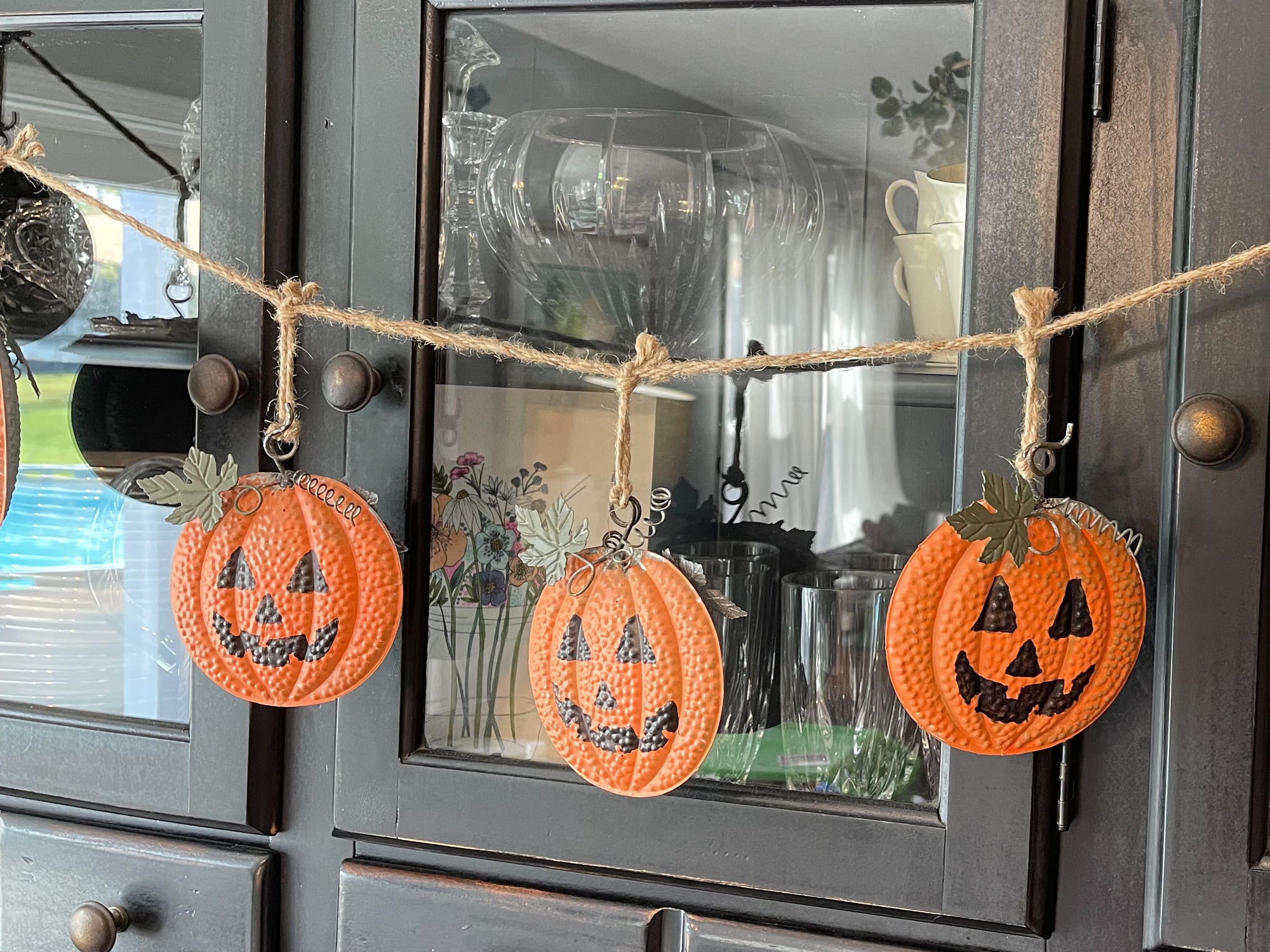 Reversible Metal Pumpkin Garland Kit